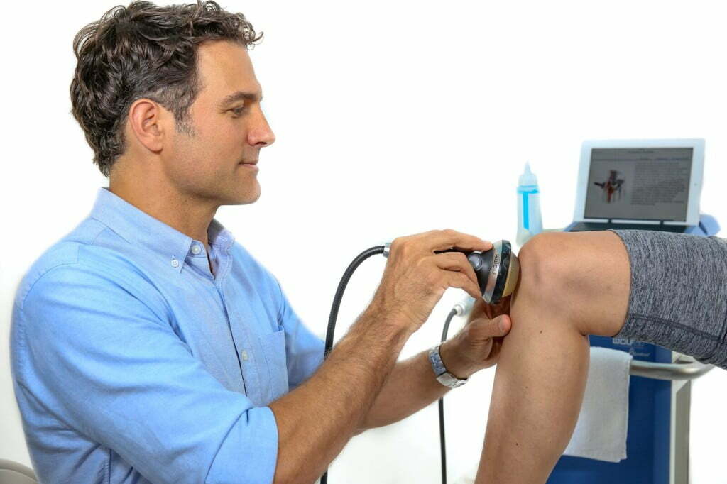 PiezoWave2-Knee-Treatment